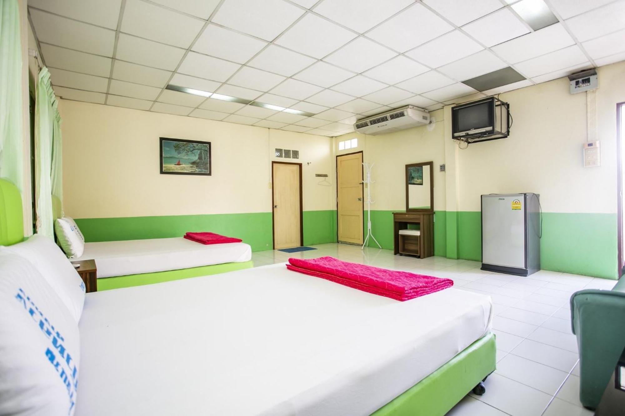 אנג טונג Bualuang Hotel מראה חיצוני תמונה