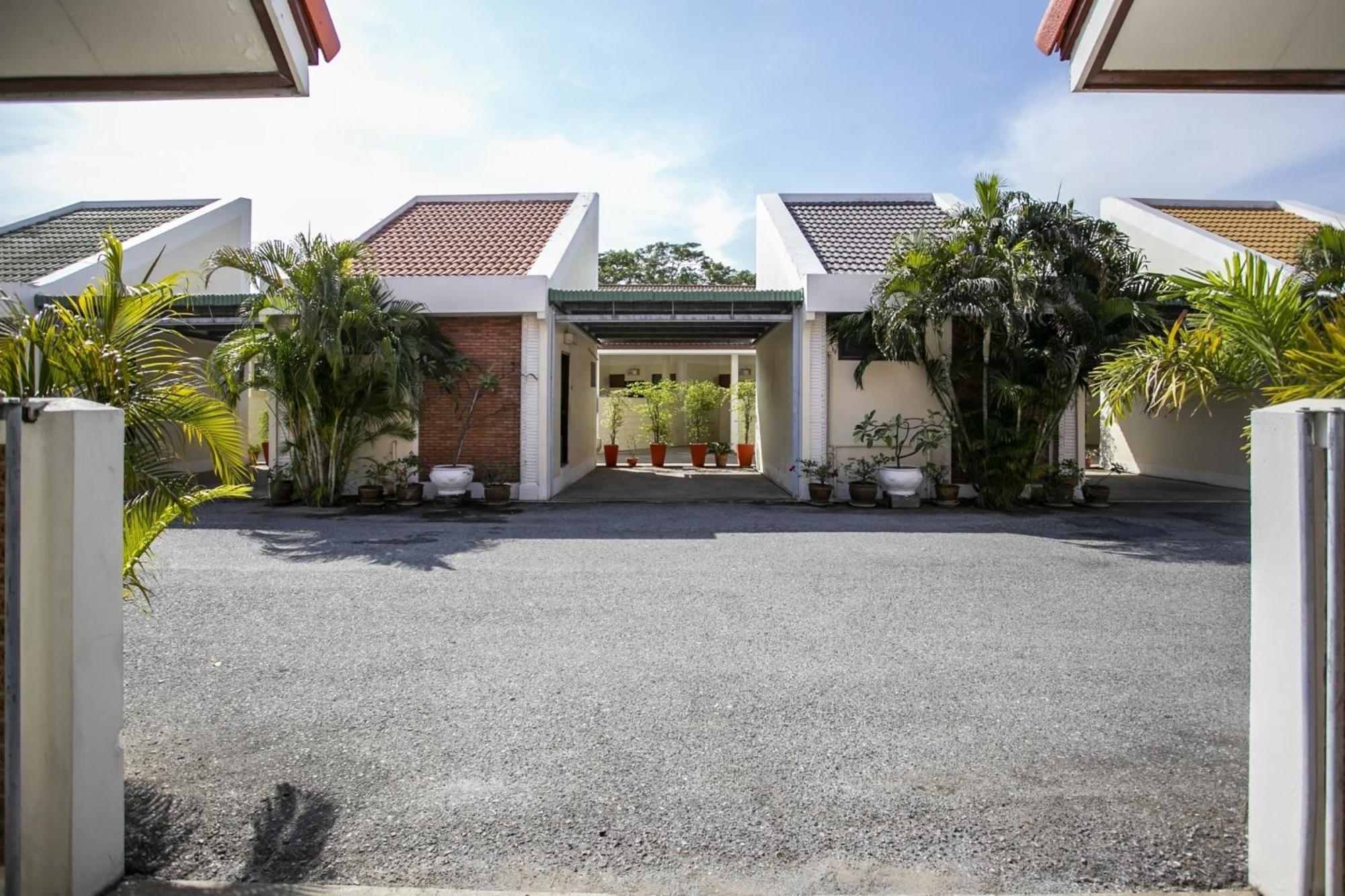 אנג טונג Bualuang Hotel מראה חיצוני תמונה