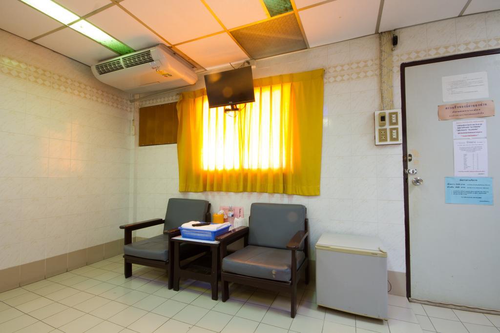 אנג טונג Bualuang Hotel מראה חיצוני תמונה